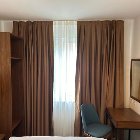 Munique Hotel Muenchen Unterschleissheim Bagian luar foto