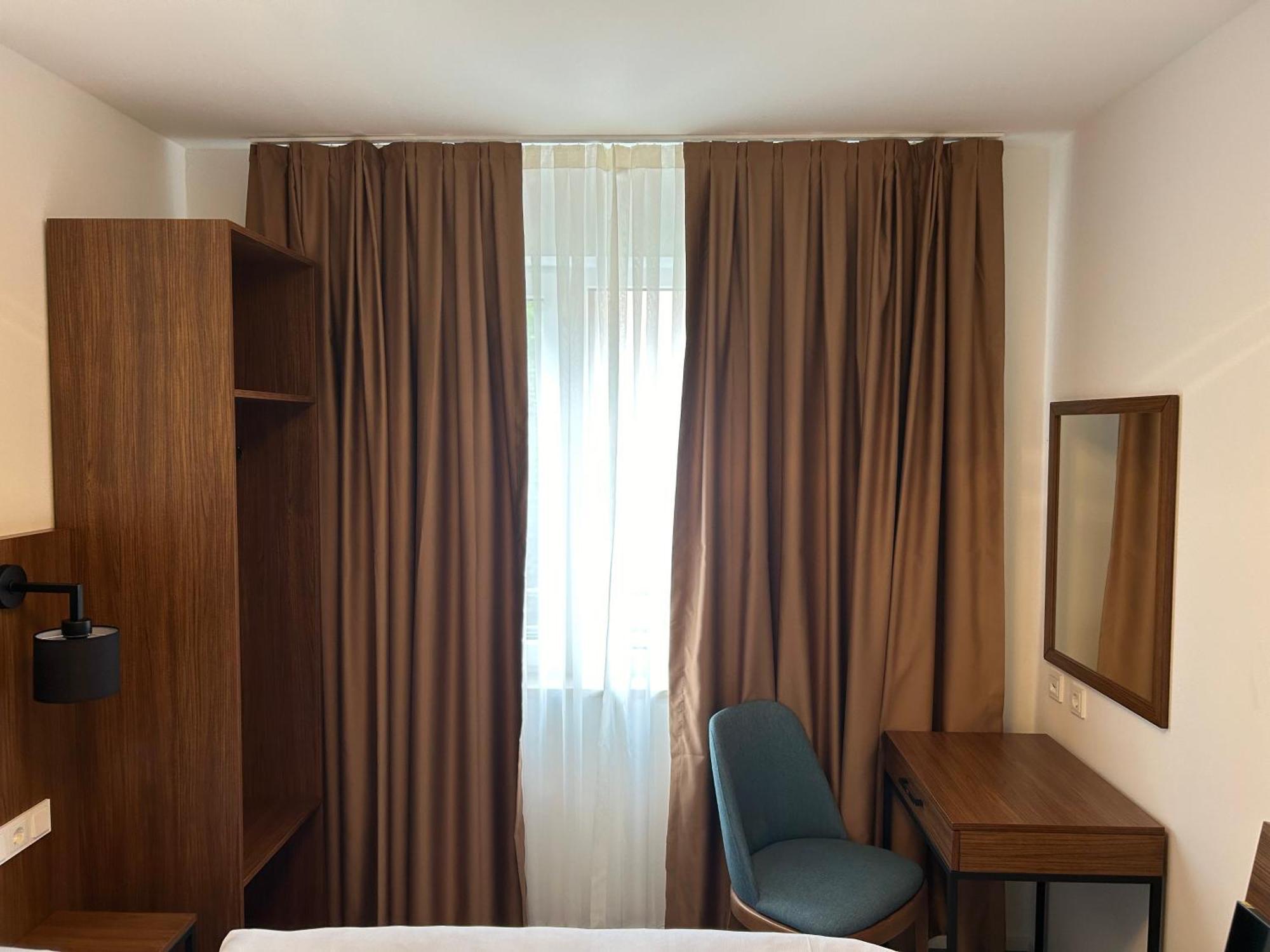 Munique Hotel Muenchen Unterschleissheim Bagian luar foto